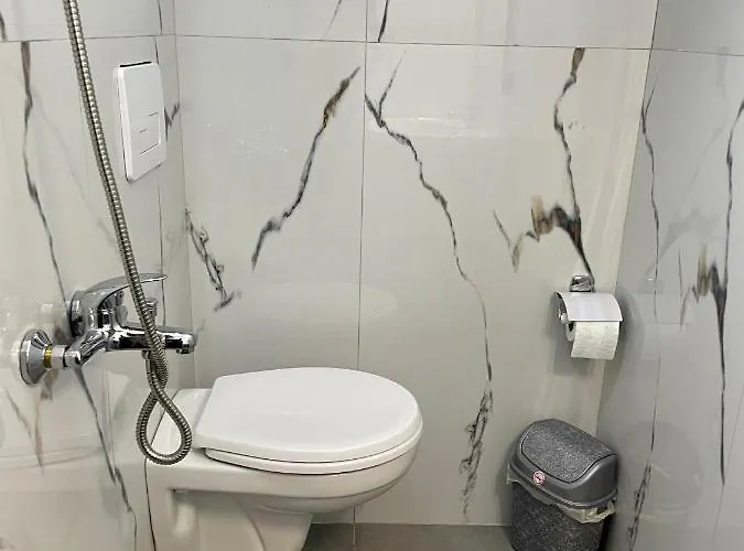 Casa de hóspedes Private Entry And Bathroom Tirana